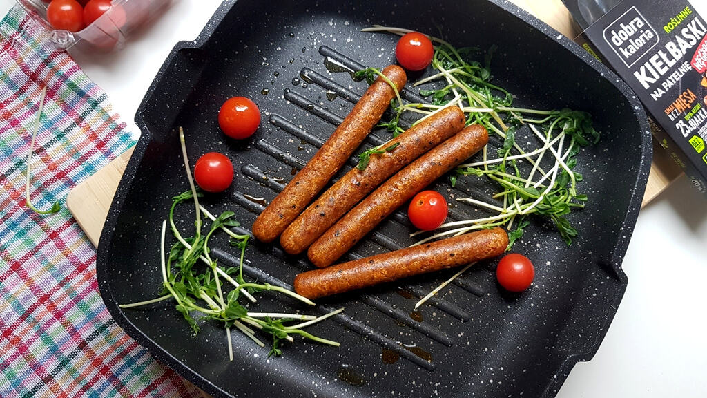 Roślinne kiełbaski węgierskie, Dobra Kaloria - wygląd dania po przygotowaniu